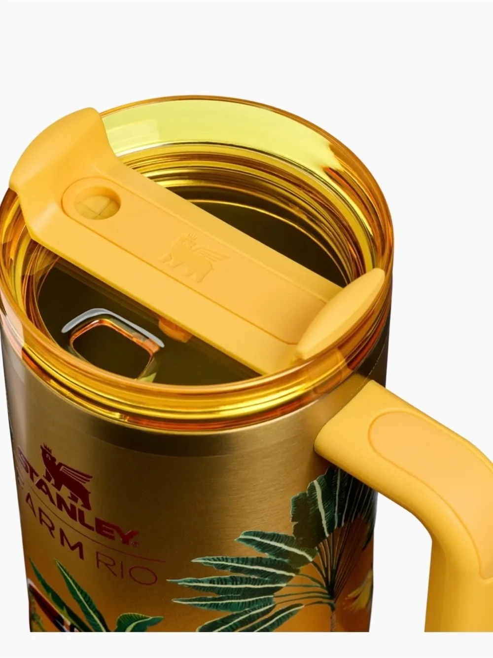 Stanley Farm Rio Tropical Woods 30oz
